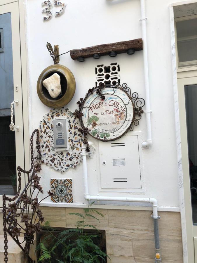 Fiori Catene Tra Le Torri Conversano Exteriör bild