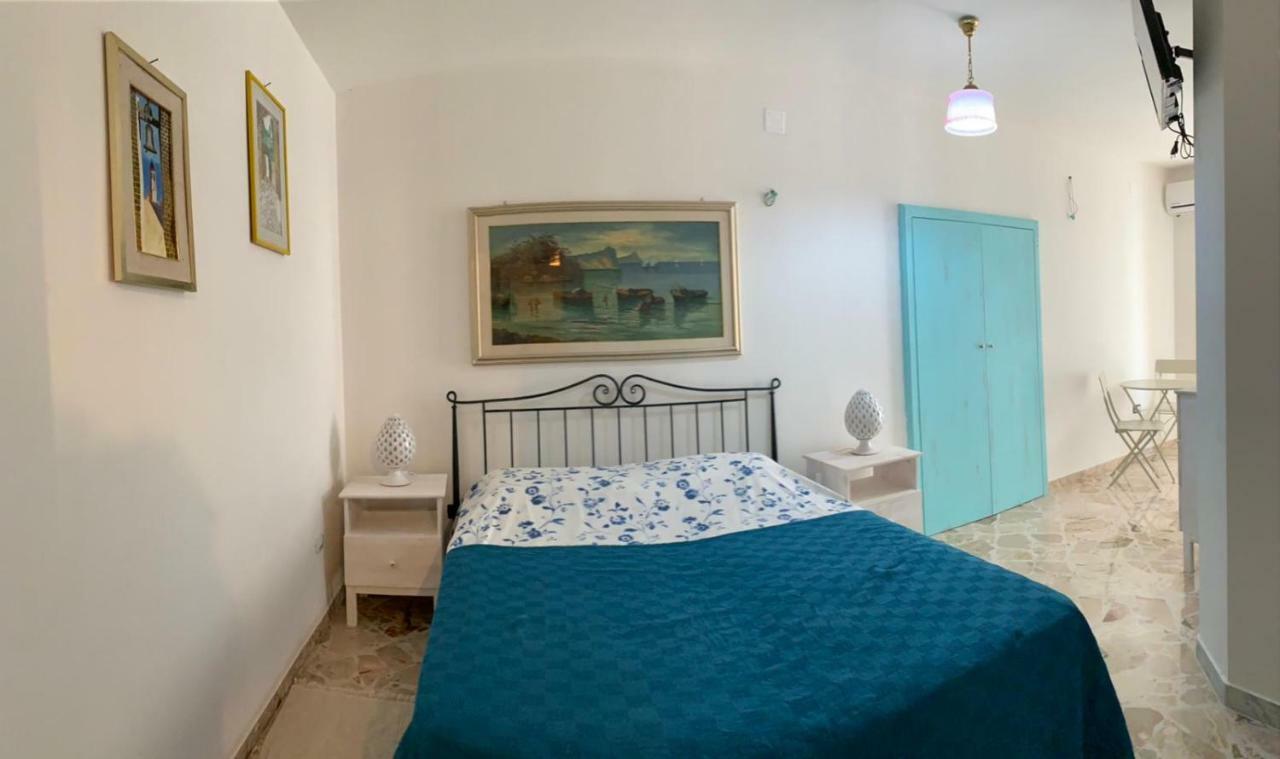 Fiori Catene Tra Le Torri Conversano Exteriör bild