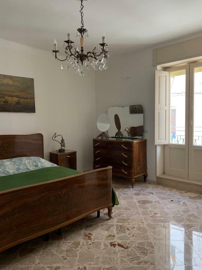 Fiori Catene Tra Le Torri Conversano Exteriör bild
