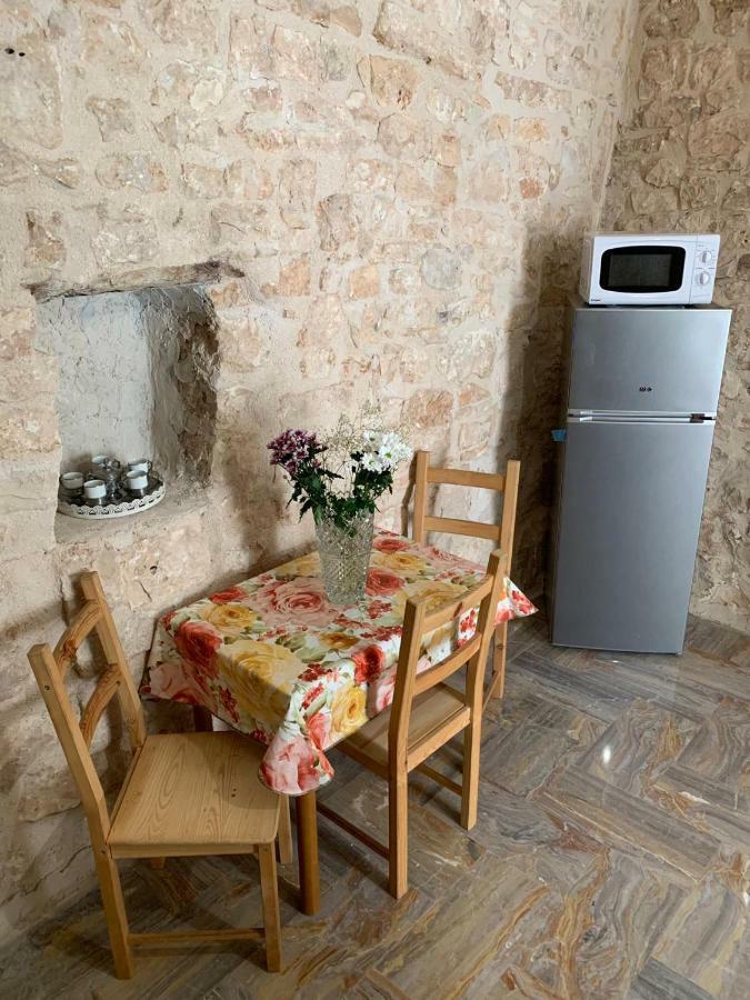 Fiori Catene Tra Le Torri Conversano Exteriör bild